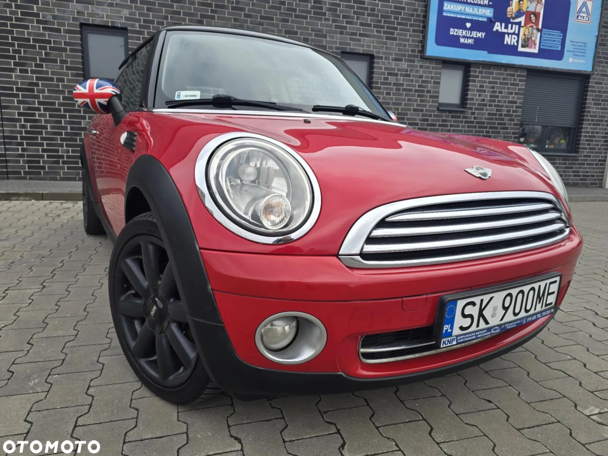 MINI Cooper 50 Mayfair - 1