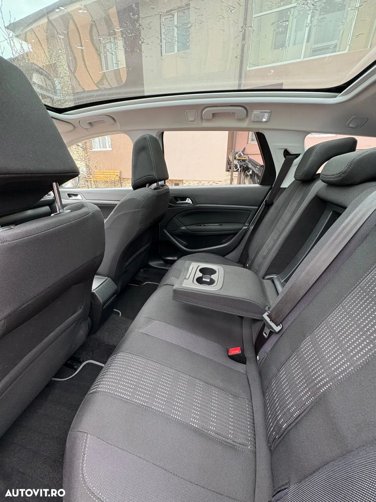 Peugeot 308 1.2L PureTech 130 S&S BVM6 Active - 8