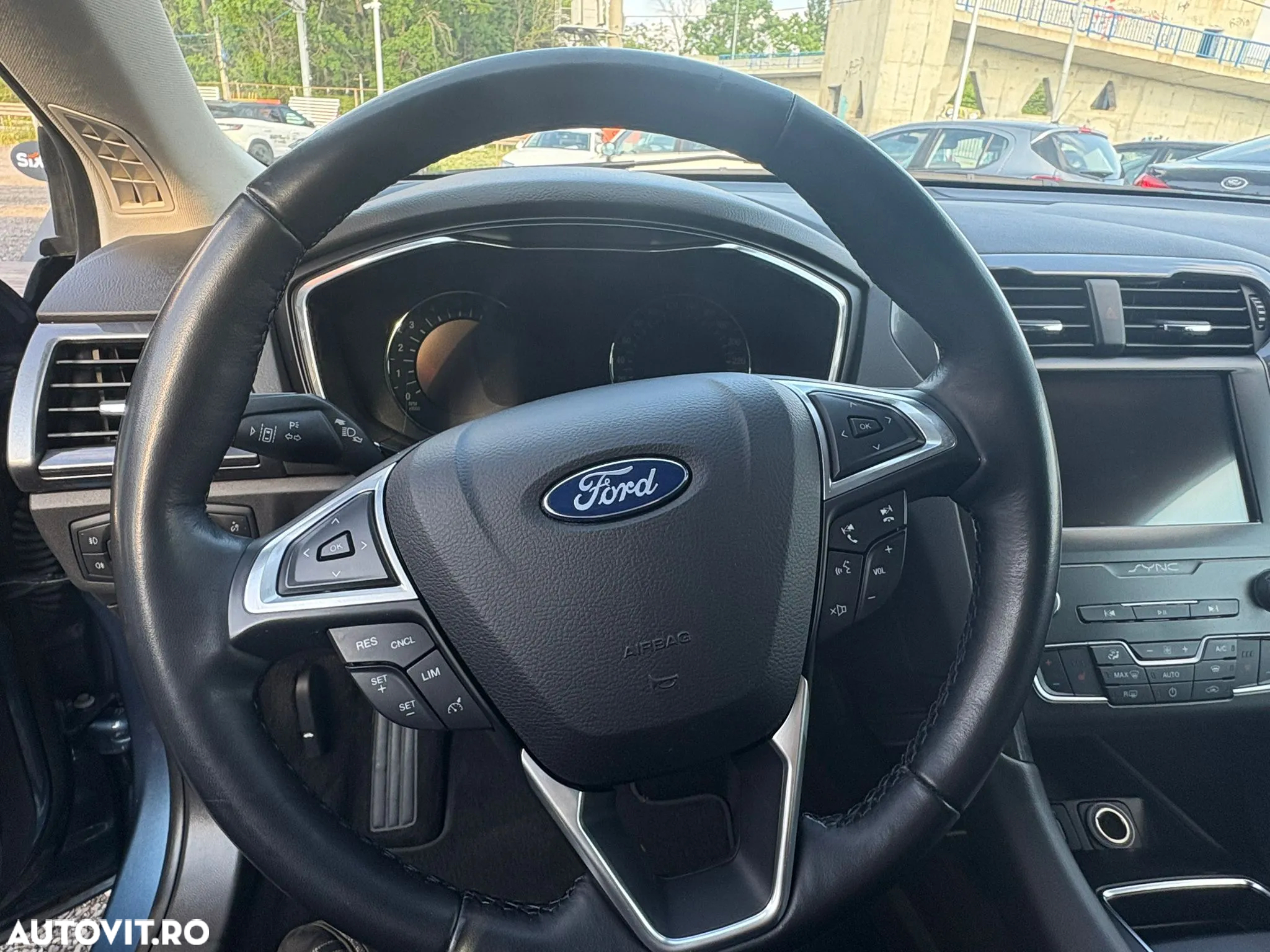 Ford Mondeo 2.0 TDCi Aut. Trend - 10