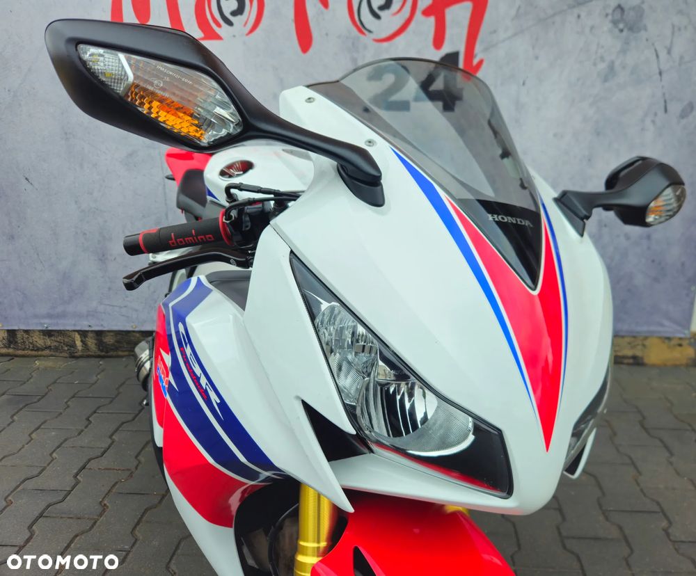 Honda CBR - 28