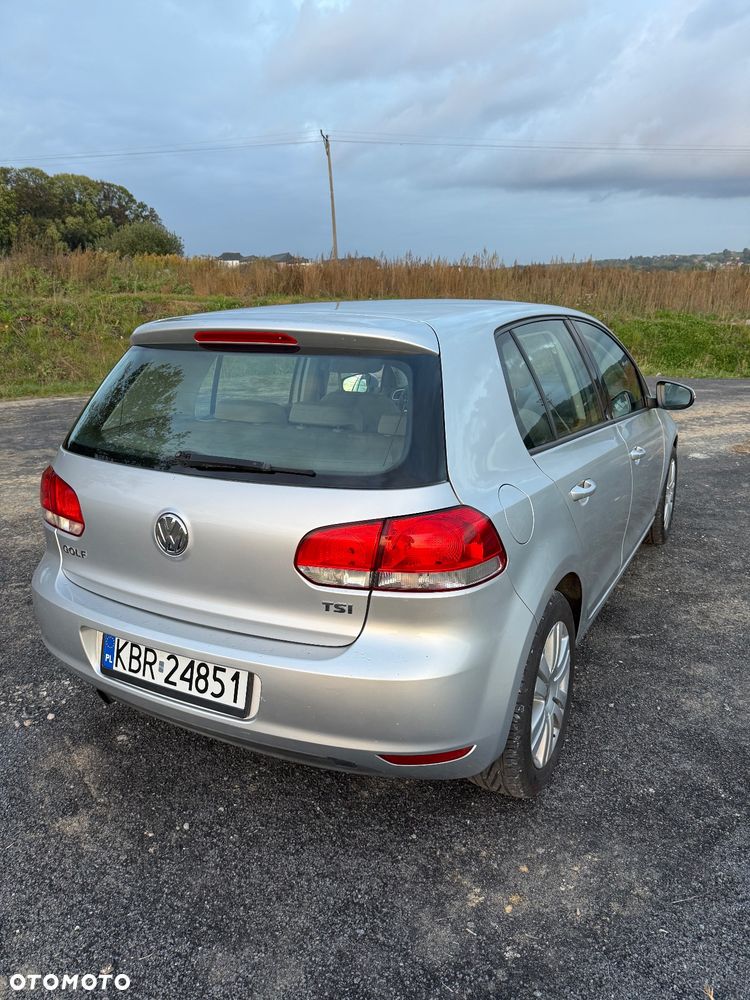 Volkswagen Golf - 4