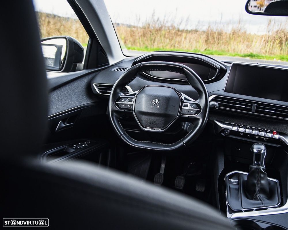 Peugeot 3008 1.5 BlueHDi Allure - 22