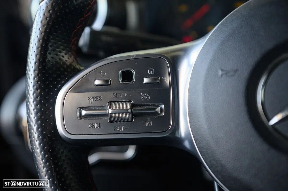 Mercedes-Benz A 180 Limousine d AMG Line Aut. - 35