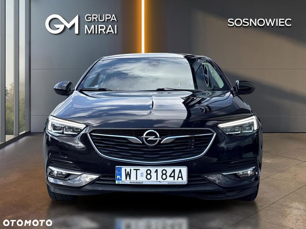 Opel Insignia - 8