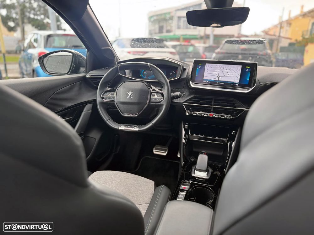 Peugeot e-208 50 kWh GT Line - 35