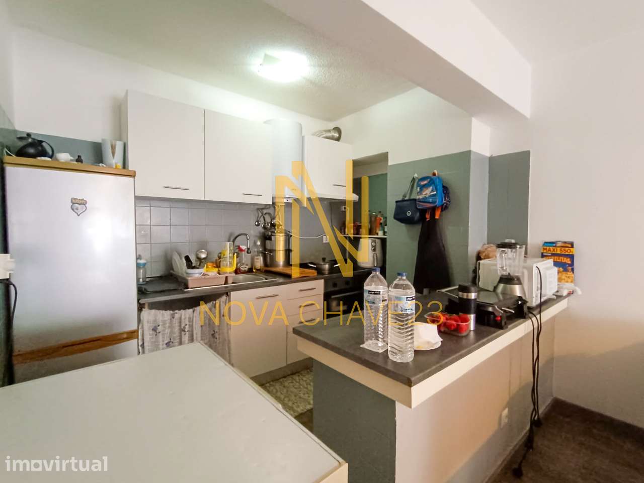 Apartamento T1 na Rinchoa | Cozinha e Sala em Open Space - Grande imagem: 3/25