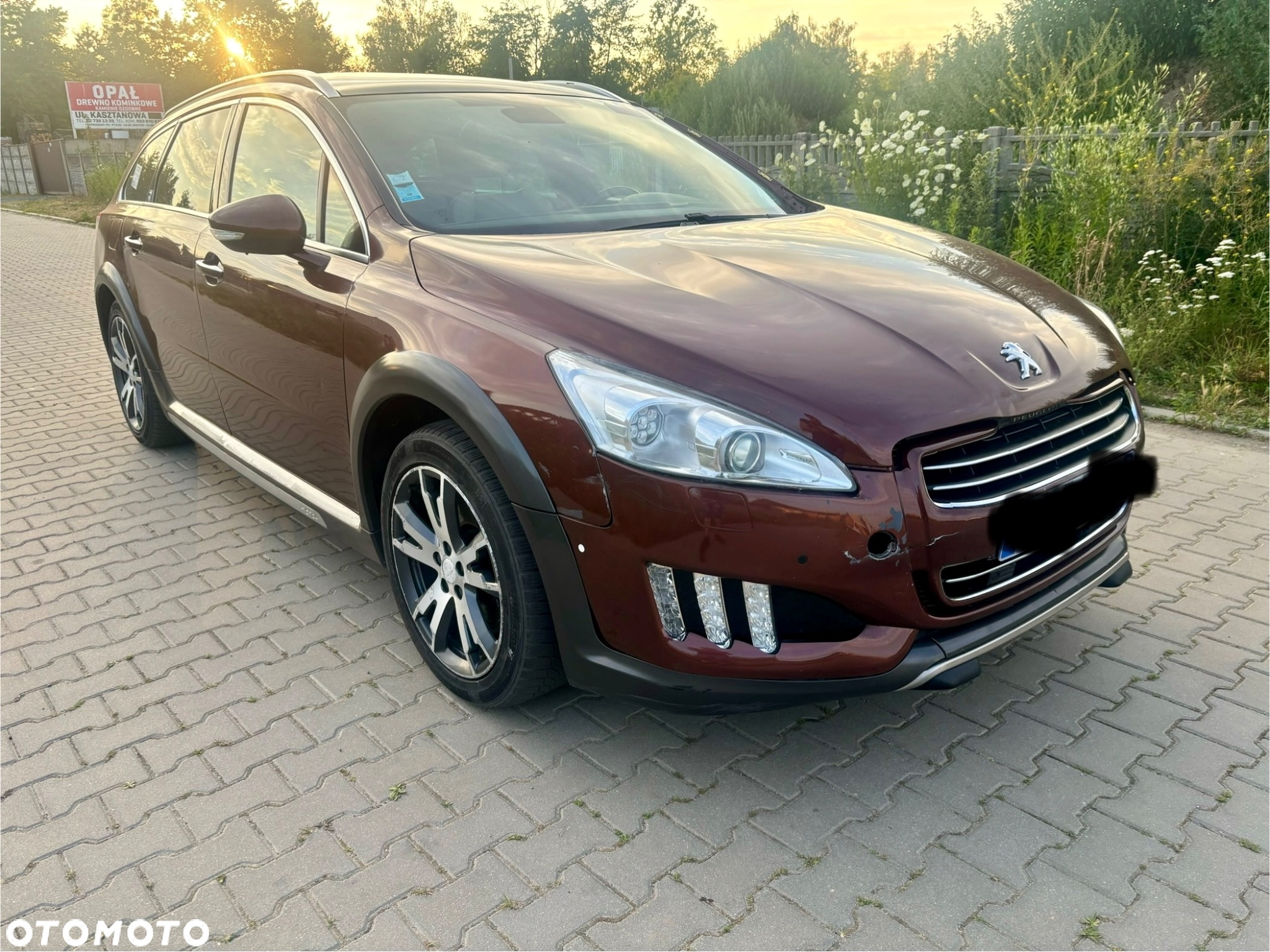 Peugeot 508 RXH Hybrid4 - 17