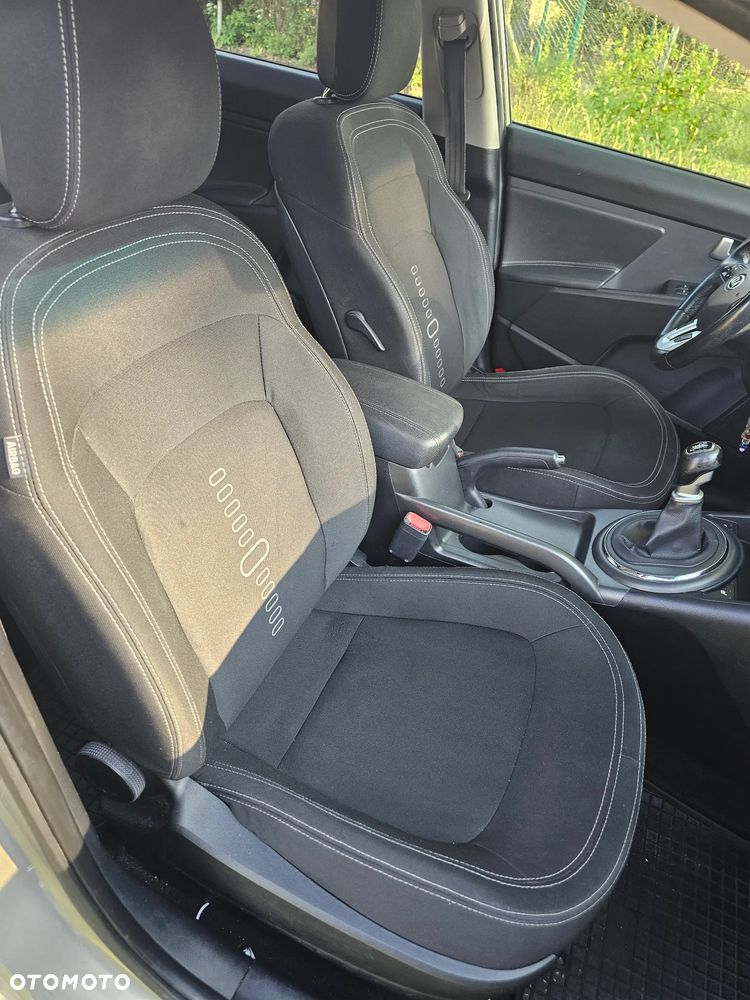 Kia Sportage 1.6 GDI L 2WD - 6