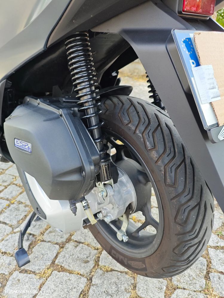 Honda PCX125 - 8
