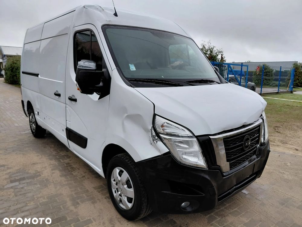 Nissan Interstar - 19