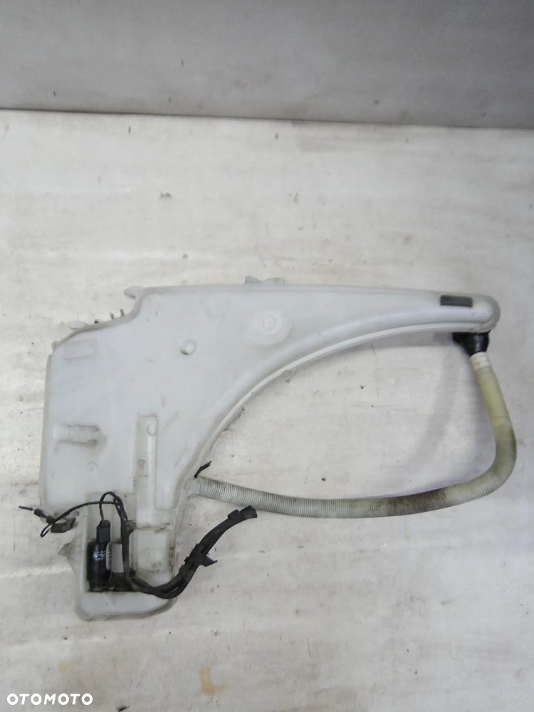 BMW 1 E81 E82 E87 E88 ZBIORNIK ZBIORNICZEK PŁYNU SPRYSKIWACZY POMPKI EUROPA - 2