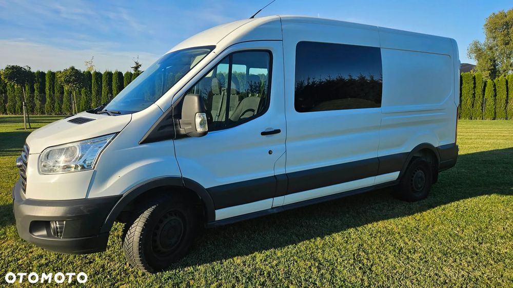Ford Transit 7-osobowy doka - 21