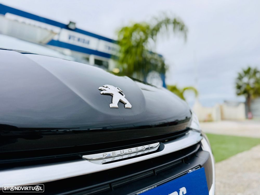 Peugeot 208 1.2 PureTech Style - 3