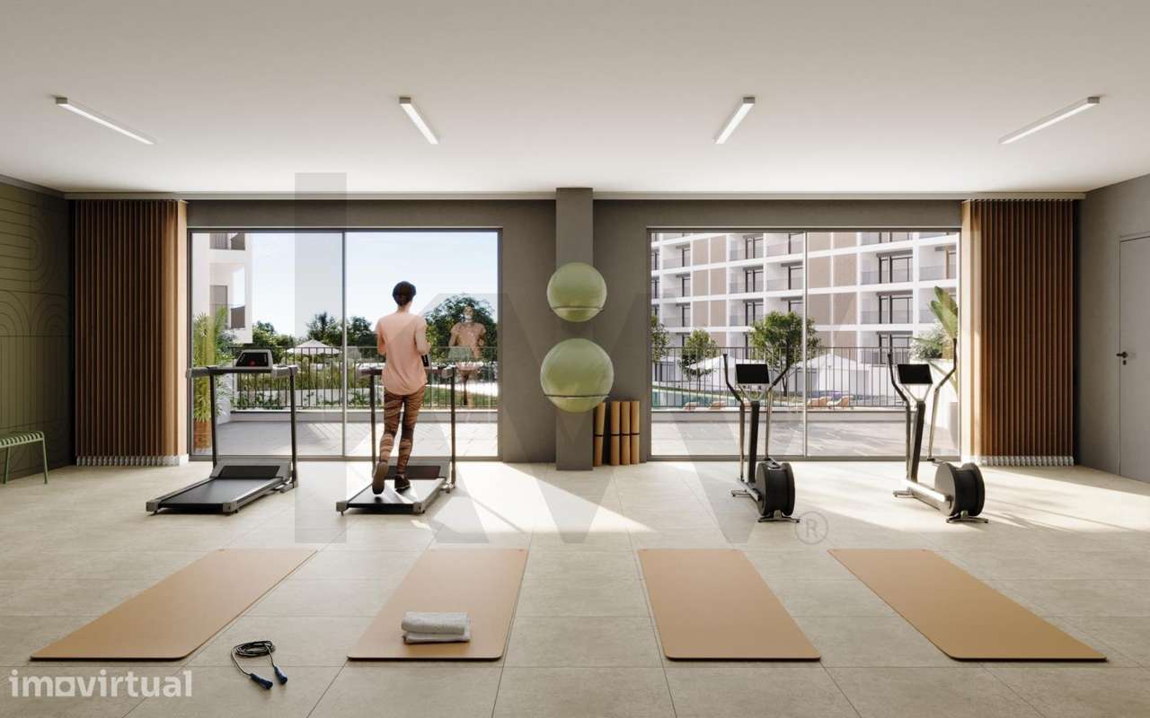 T2 COM SUITE, 2 VARANDAS E PISCINA - Cedência de posição ELOU, Loures. - Grande imagem: 5/14