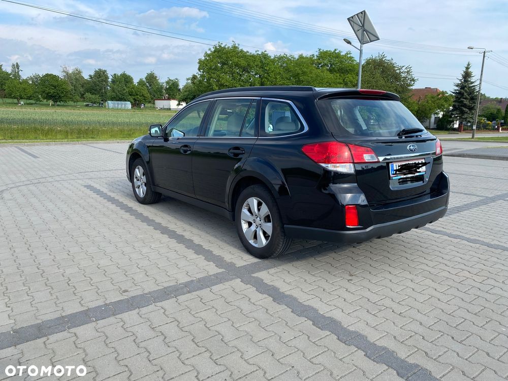 Subaru Outback - 3
