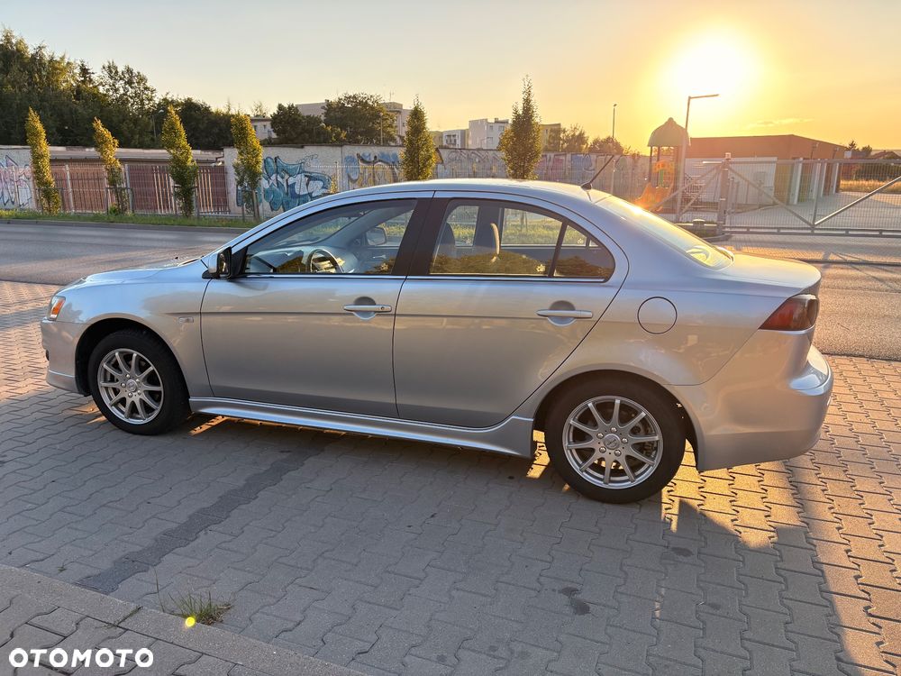Mitsubishi Lancer 1.8 Intense - 5