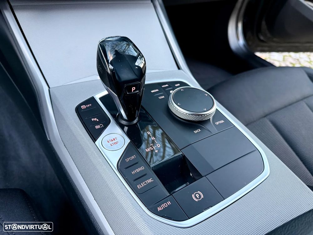 BMW 330 e Corporate Edition Auto - 8