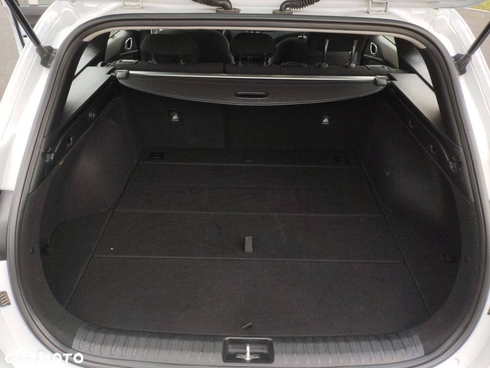 Kia Ceed 1.5 T-GDI M - 17