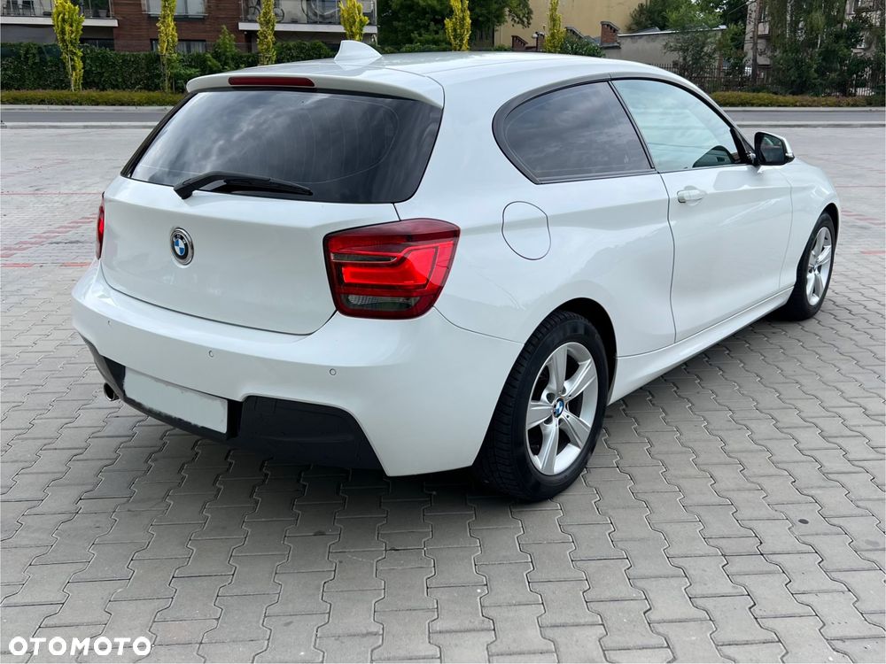 BMW Seria 1 116i - 4