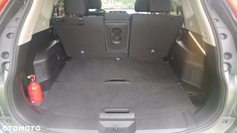 Nissan X-Trail 1.3 DIG-T N-Connecta 2WD DCT - 21
