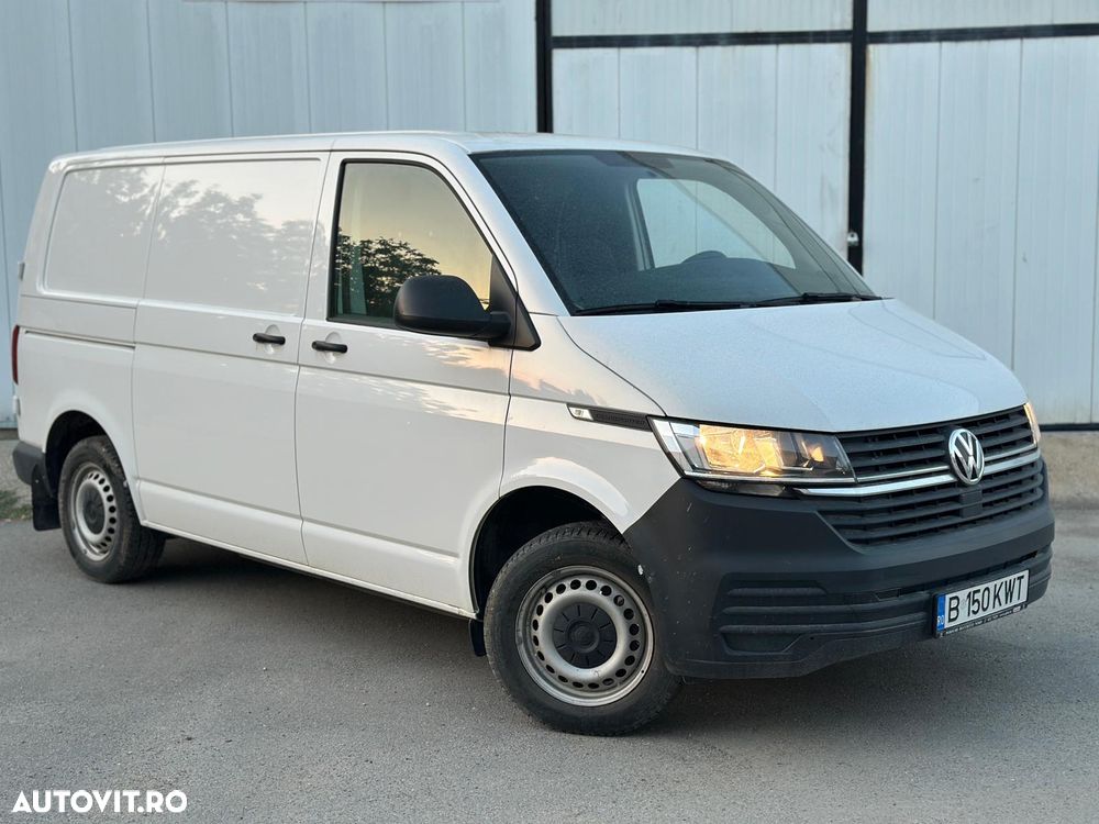 Volkswagen Transporter - 1