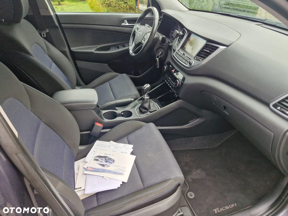 Hyundai Tucson blue 1.6 GDi 2WD Navi - 8