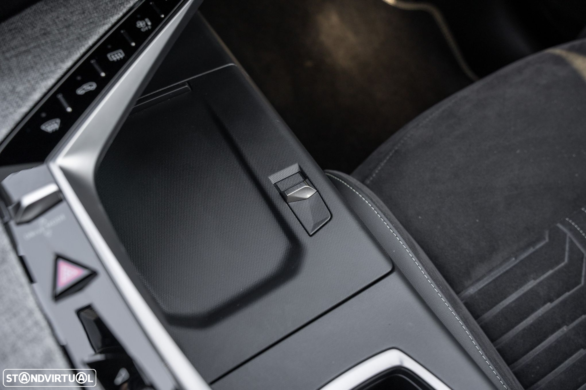 Peugeot 3008 1.2 Hybrid GT e-DCS6 - 15