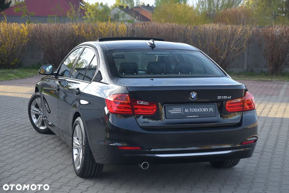 BMW Seria 3 318d - 11