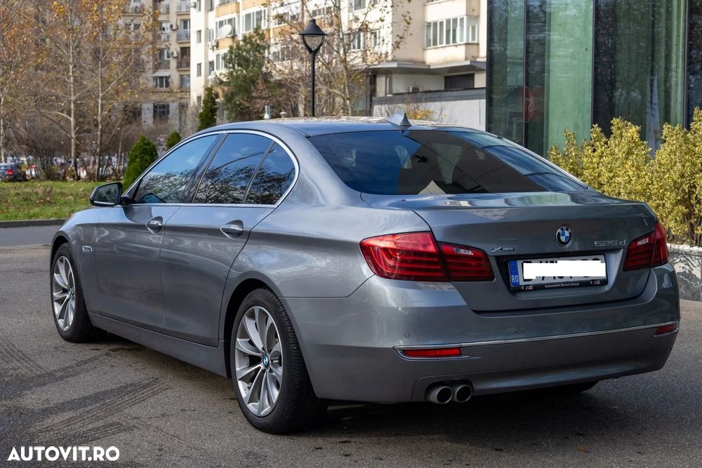 BMW Seria 5 525d xDrive Touring Aut. Modern Line - 4