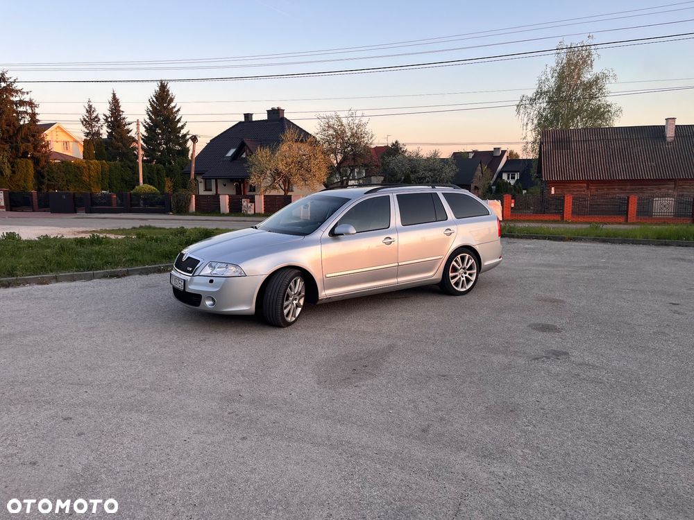 Skoda Octavia 2.0 TDI DPF RS - 4