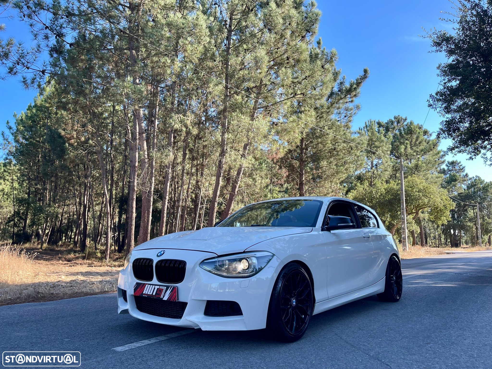 BMW 118 d Pack M - 11