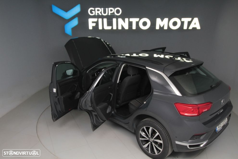 VW T-Roc 1.0 TSI - 11
