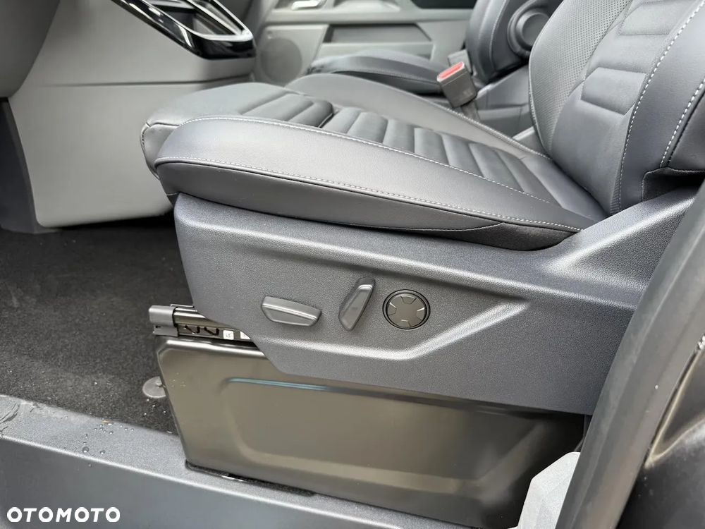 Ford Ford Tourneo Custom 2.0 170KM A8 AWD Titanium 320 L1 - 12