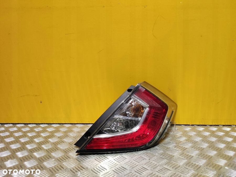 HONDA CIVIC X 2017- LAMPA TYŁ PRAWA USA - 1