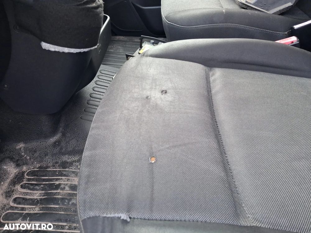 Renault Master Furgon L3H2 2.3 dci - 11