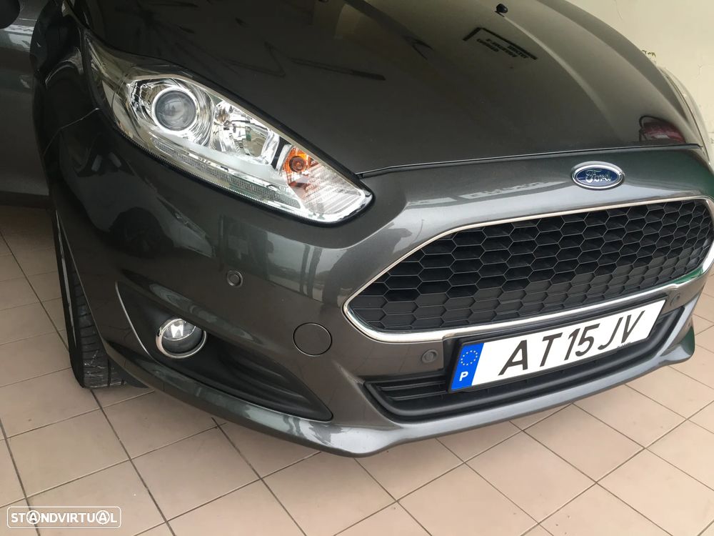 Ford Fiesta 1.0 Celebration - 3