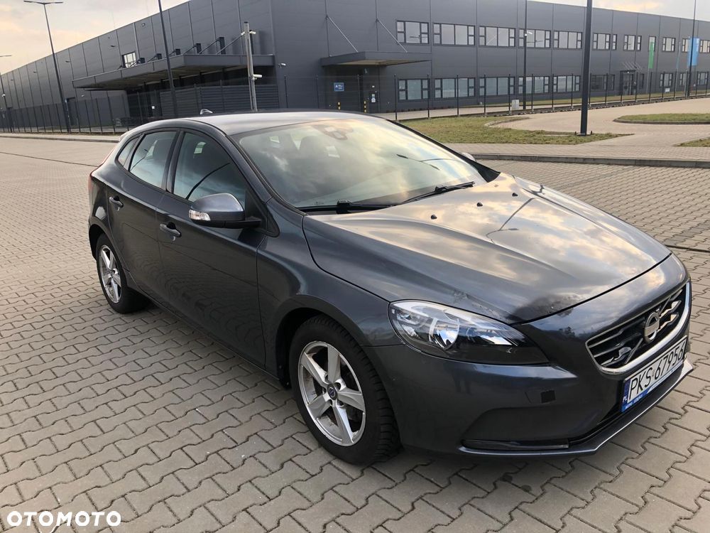 Volvo V40 D2 - 4