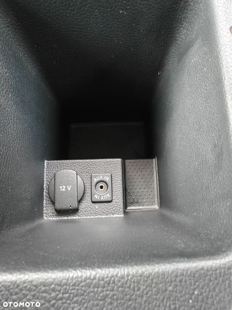 Volkswagen Sharan - 37