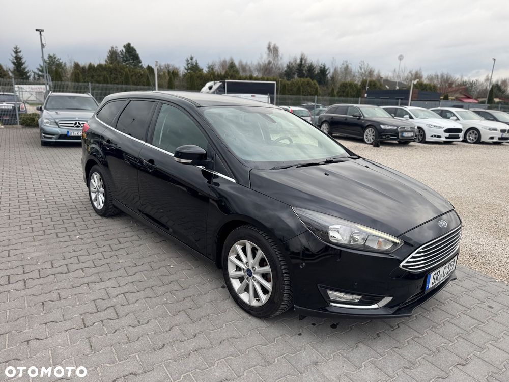 Ford Focus 1.0 EcoBoost Titanium ASS - 4