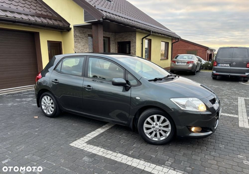 Toyota Auris 1.6 VVT-i Sol - 9
