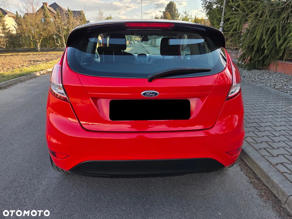Ford Fiesta - 11