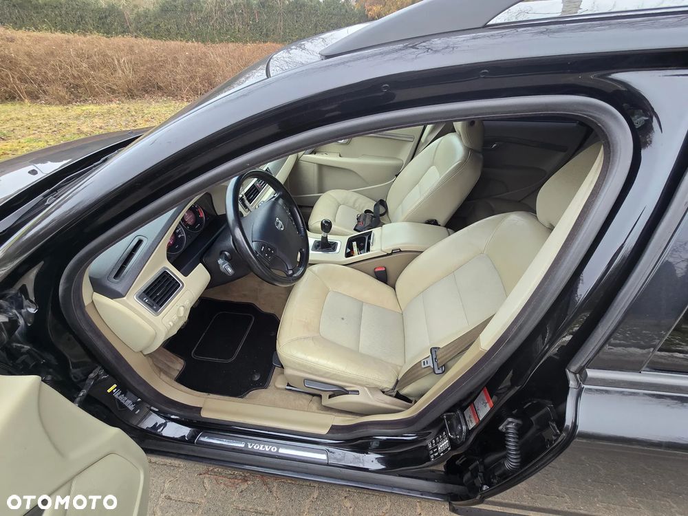 Volvo V70 2.0 - 20