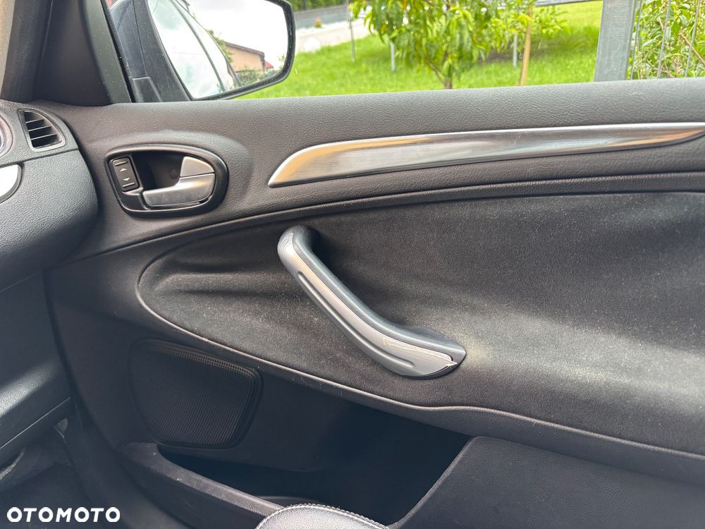 Ford Galaxy 2.3 Ghia - 9