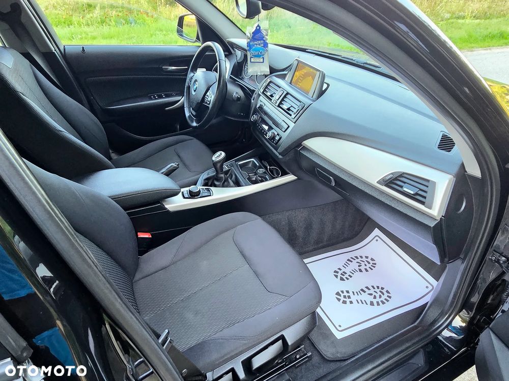 BMW Seria 1 116i - 14