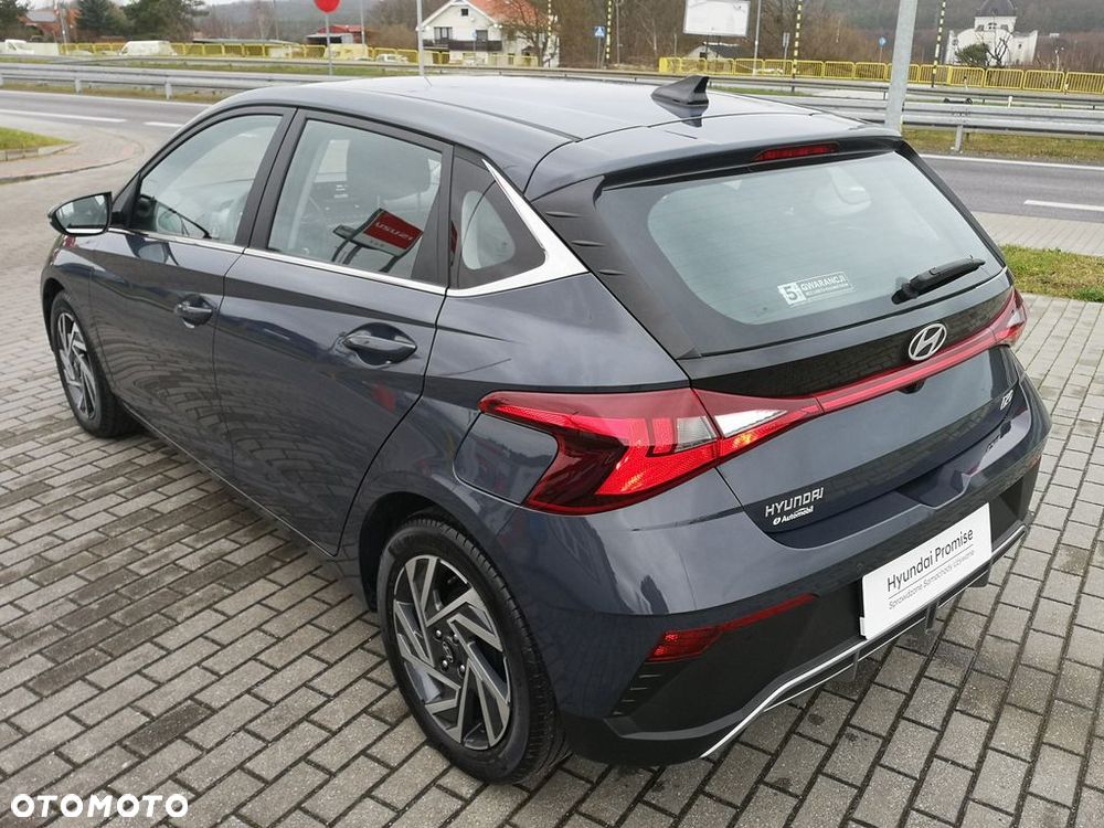 Hyundai i20 - 13