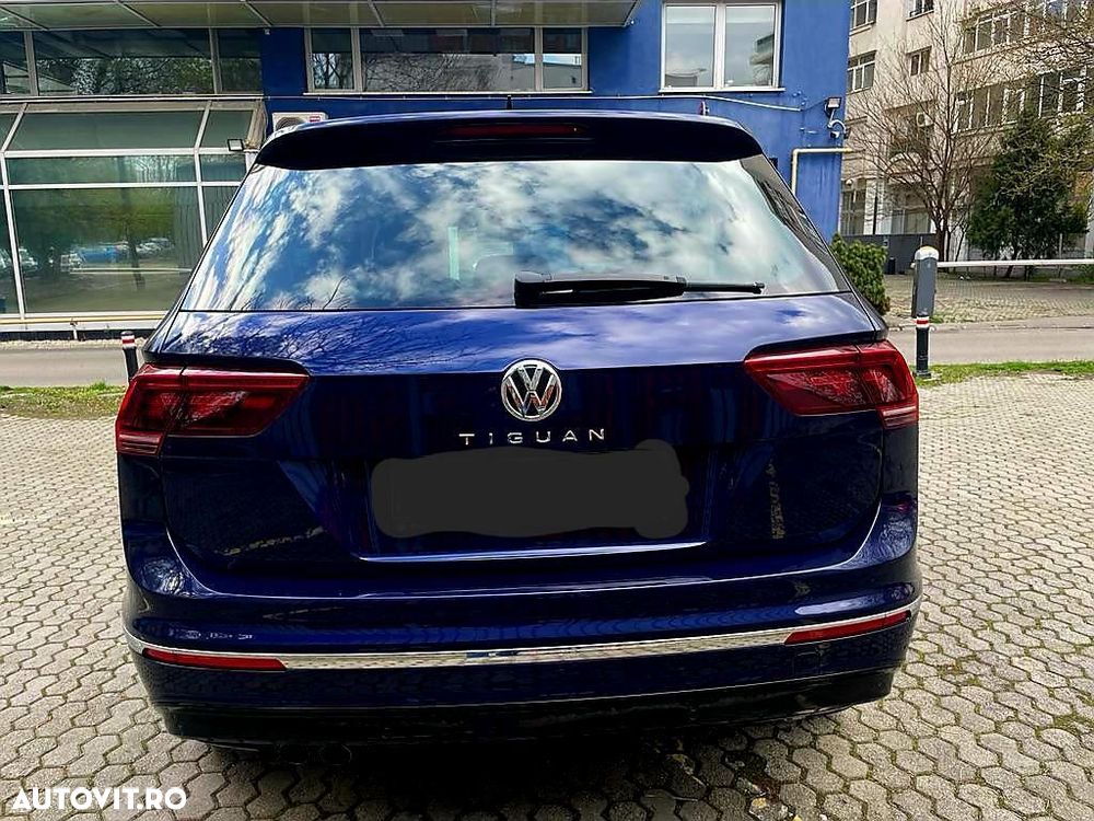 Volkswagen Tiguan - 9