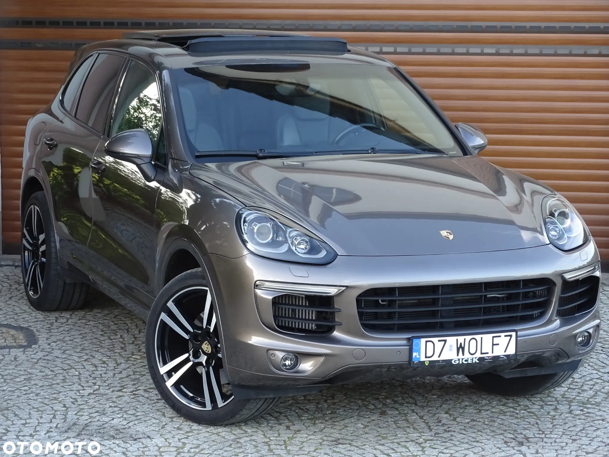 Porsche Cayenne Diesel Tiptronic S - 11