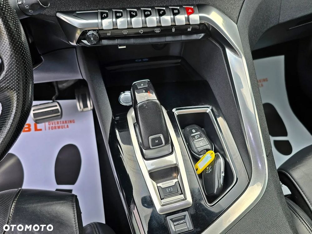 Peugeot 3008 PureTech 180 Stop & Start GPF EAT8 GT - 24