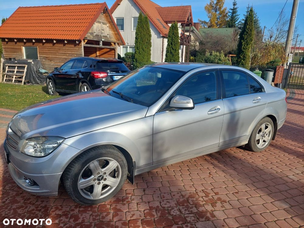 Mercedes-Benz Klasa C 180 Kompressor Automatik - 4