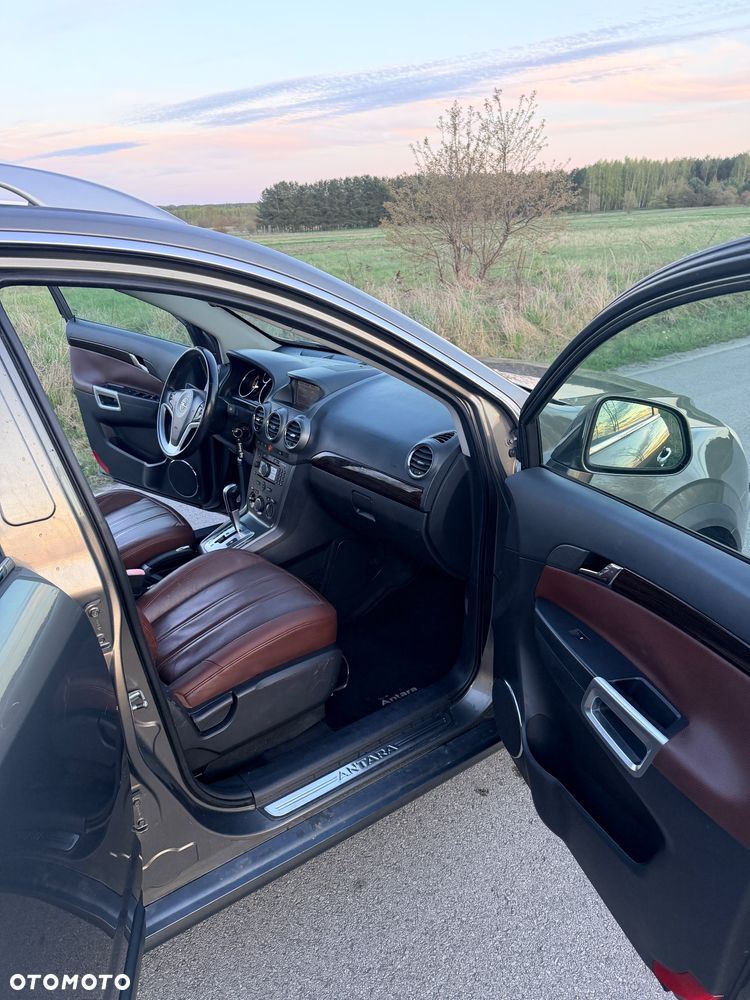 Opel Antara - 12